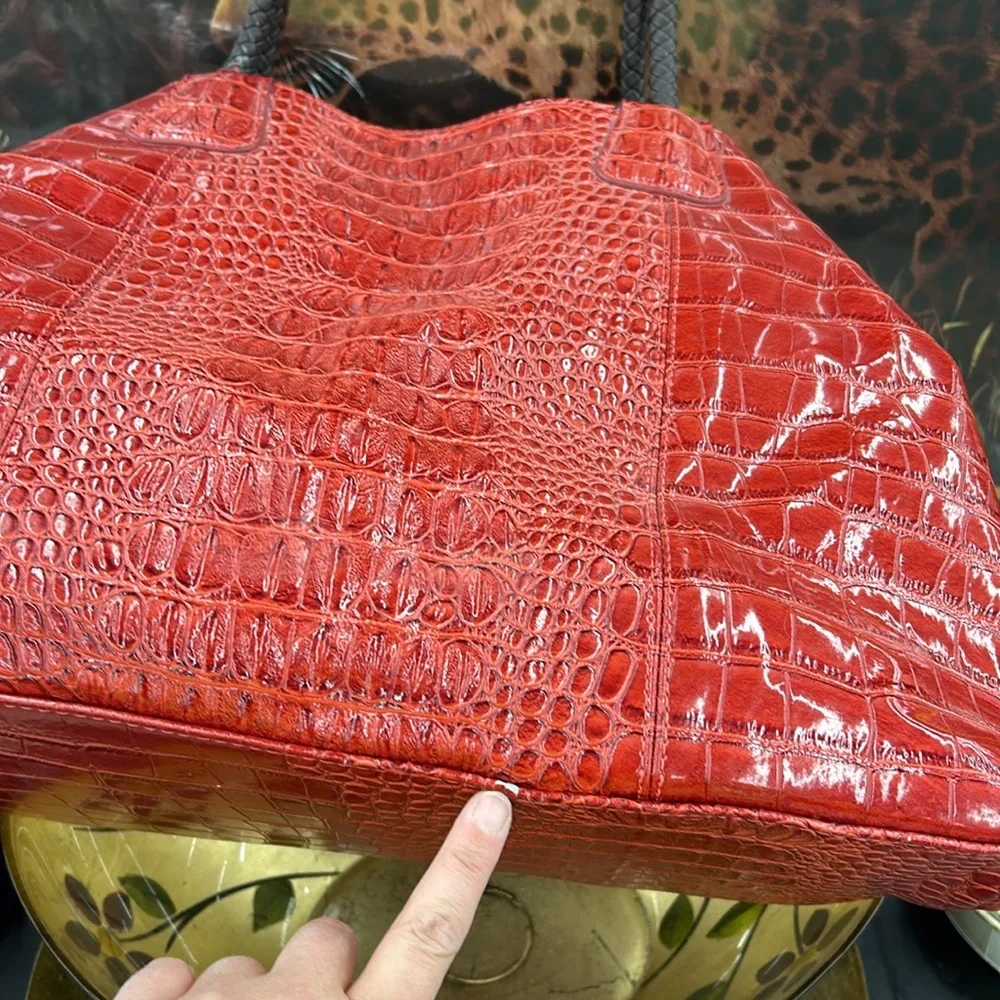 Big Buddha. RARE! Vegan bag EUC, so clean inside! - Picture 9 of 10